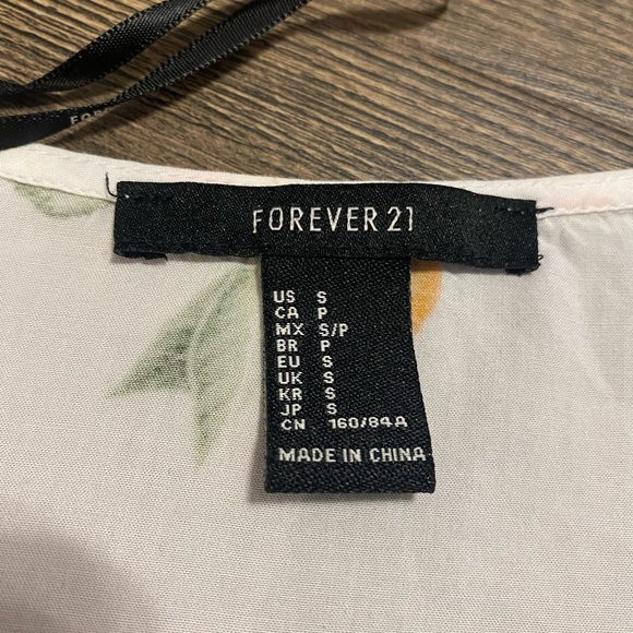 Flower Long Sleeve Front Tie Light Cover Up or Crop Top - Picture 3 of 6